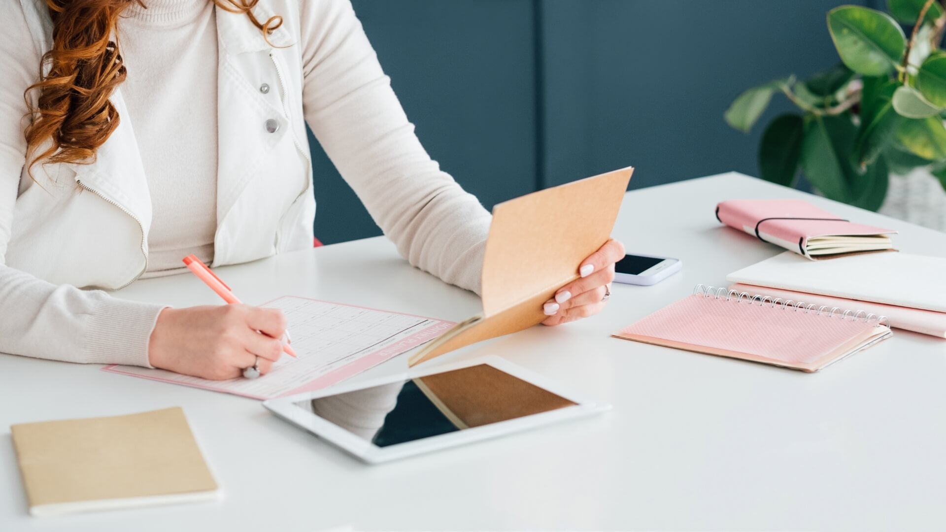 busy desk marketing